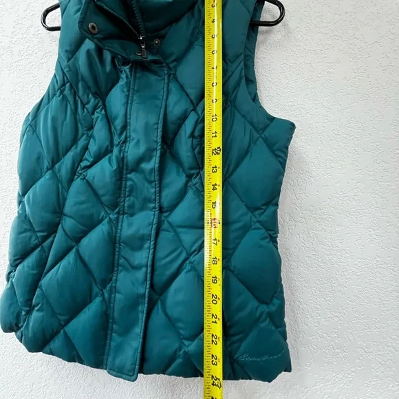 Women’s Eddie Bauer down vest size medium Teal Quilted Women's vest - Picture 3 of 10